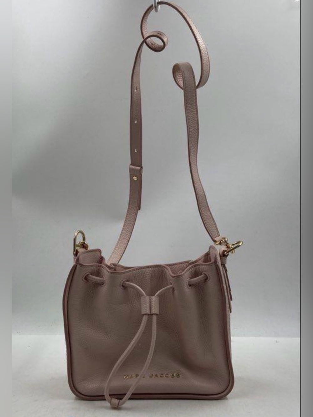 Marc Jacobs Mauve Leather Drawstring Crossbody Bucket Bag